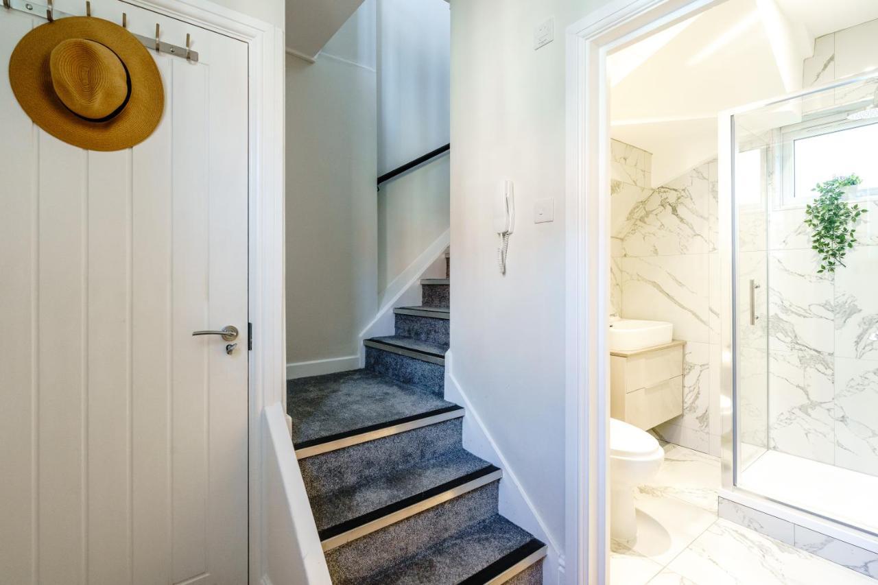 35A Howard Gardens - Cardiff City Centre ภายนอก รูปภาพ