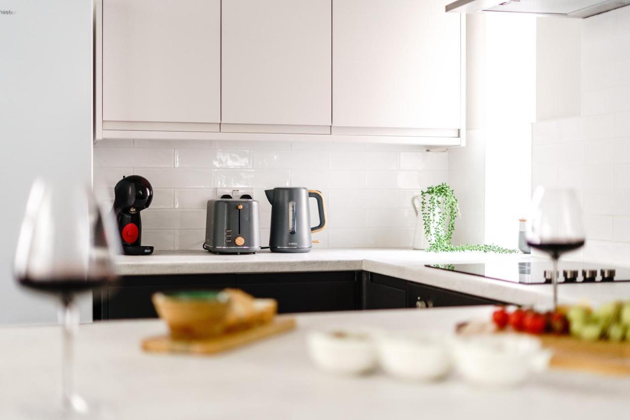 35A Howard Gardens - Cardiff City Centre ภายนอก รูปภาพ